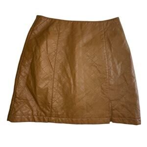 Forever 21 Brown Camel Faux Vegan Leather Diamond Pattern Mini Skirt Size M